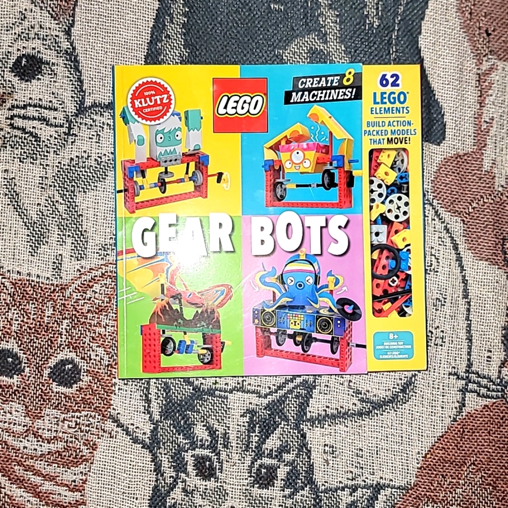 Lego gear bots age 8+ new Klutz certified